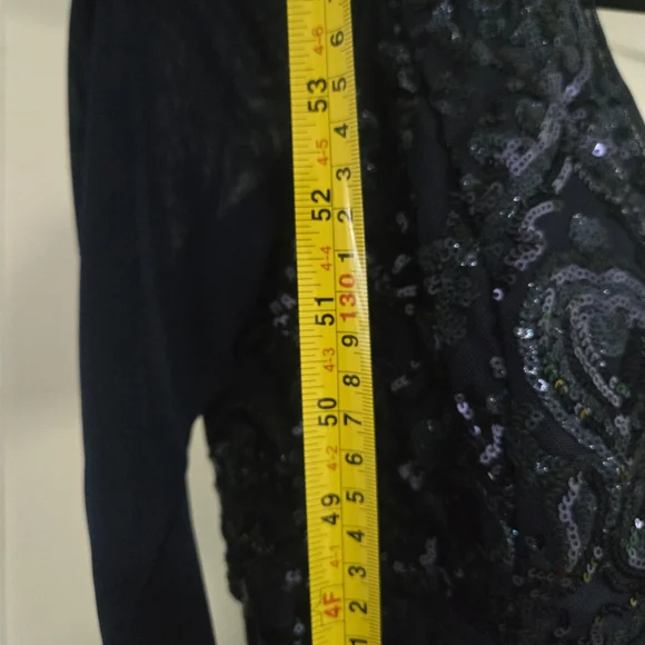 ✨ NWT R&M Richards Navy Sequin Gown - Size 12 ✨ - Picture 5 of 6